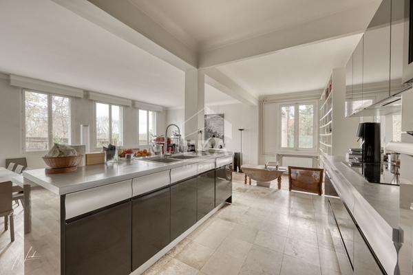 Les Bruyères - Maison contemporaine 193 m², 6 chambres, jardin sud, double parking