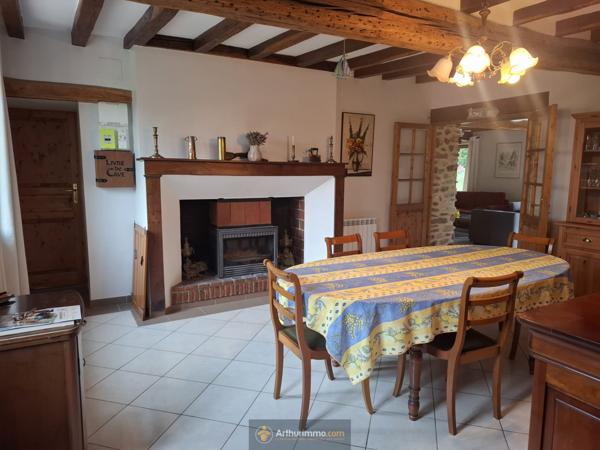 Le Vézier (51210) Belle briarde 160m². Terrain 2350m²