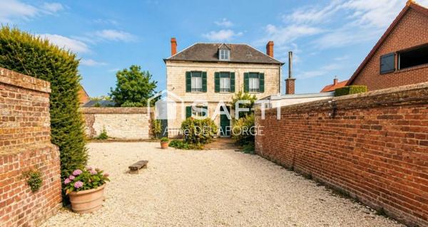 Maison de maître de caractère – Agny