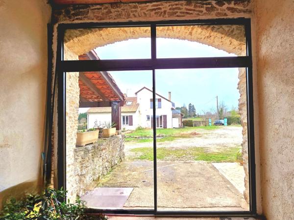 Soturac (46700) 3 HABITATIONS PISCINE 14 HECTARES AVEC BOIS ET SOURCE SITUATION TRES DOMINANTE ET VUE DÉGAGÉE