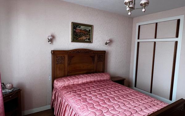 Maison à vendre    5 pièces •  Nogent-le-Rotrou