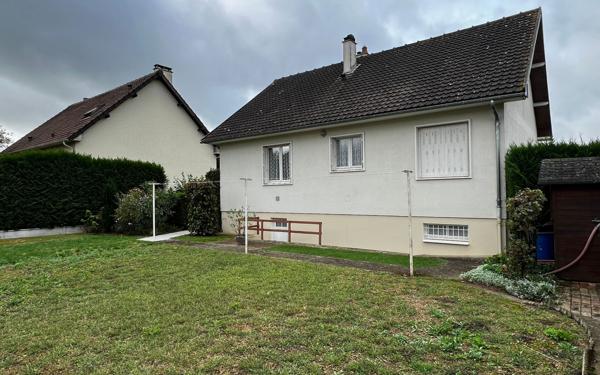 Maison à vendre    5 pièces •  Nogent-le-Rotrou