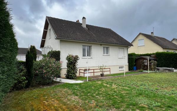 Maison à vendre    5 pièces •  Nogent-le-Rotrou