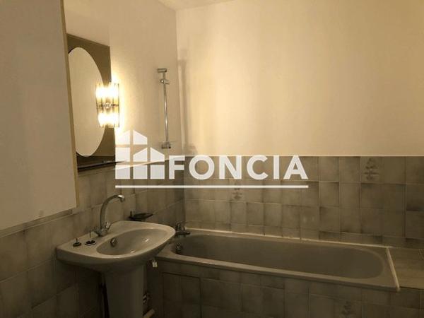 Location Appartement 3 pièces 65.12 m² - 133 RUE MARECHAL DE LATTRE DE TASSIGNY Voreppe 38340