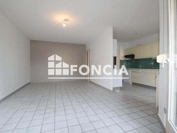 Location Appartement 3 pièces 65.12 m² - 133 RUE MARECHAL DE LATTRE DE TASSIGNY Voreppe 38340