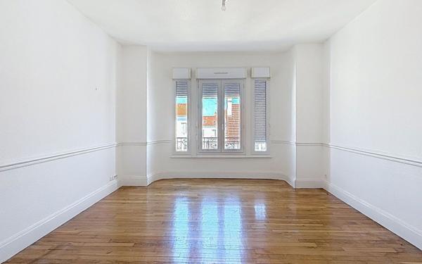Appartement à louer    4 pièces •  Vichy