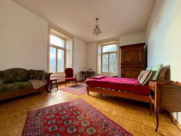 Appartement - 4 pièces - 146 m²