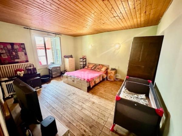 Immeuble de deux lots à vendre CARHAIX-PLOUGUER (29)