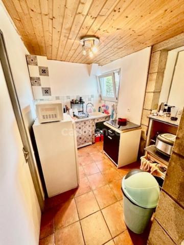 Immeuble de deux lots à vendre CARHAIX-PLOUGUER (29)