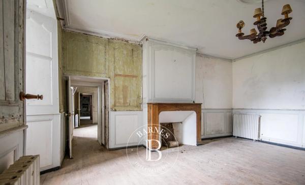 Mur-de-Barrez, Château 10 Chambres -  550 m² à vendre