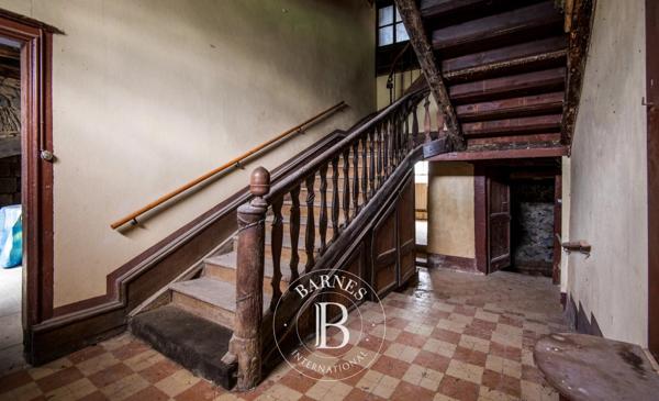 Mur-de-Barrez, Château 10 Chambres -  550 m² à vendre