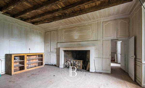 Mur-de-Barrez, Château 10 Chambres -  550 m² à vendre