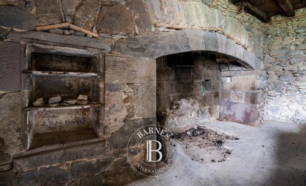 Mur-de-Barrez, Château 10 Chambres -  550 m² à vendre
