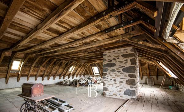 Mur-de-Barrez, Château 10 Chambres -  550 m² à vendre
