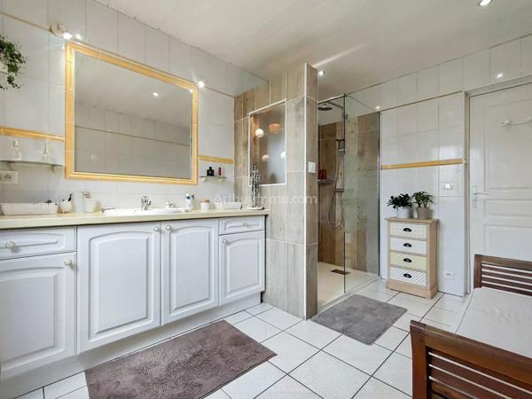 Vente Maison 5 pièces 110 m2 à Vitry-sur-Seine