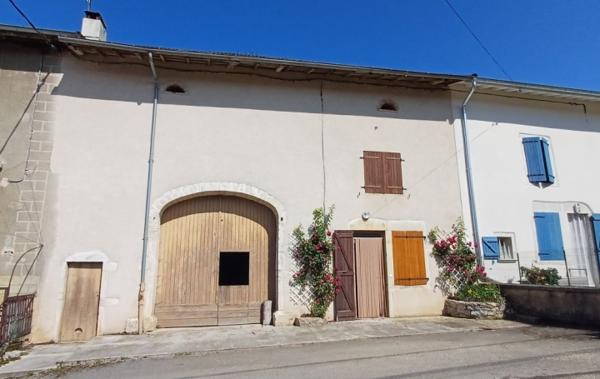 Vente Maison Typique Jurassienne à rafraîchir Montrevel   