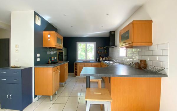 Maison à vendre    5 pièces •  Fontaines-sur-Saône