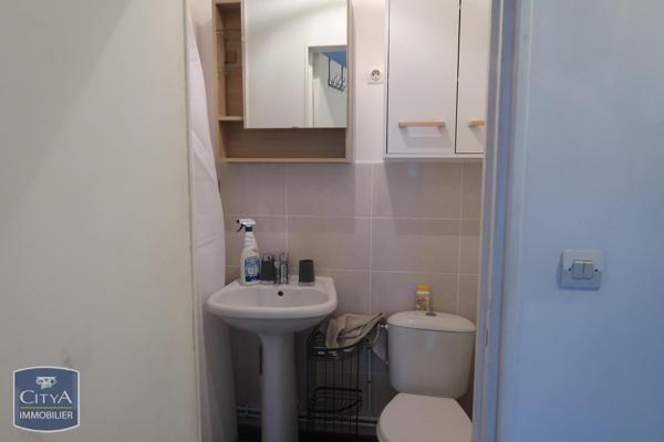 Appartement à louer 1 pièce 12.26m² Saint-Quentin (02100)