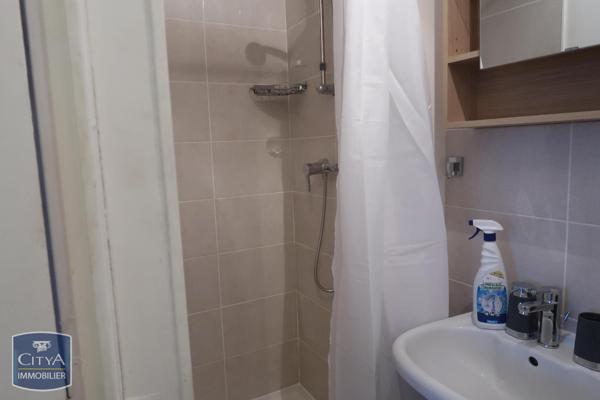 Appartement à louer 1 pièce 12.26m² Saint-Quentin (02100)