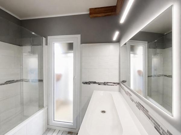MIGRON: T3/4 au dernière étage/3 avec grand balcon