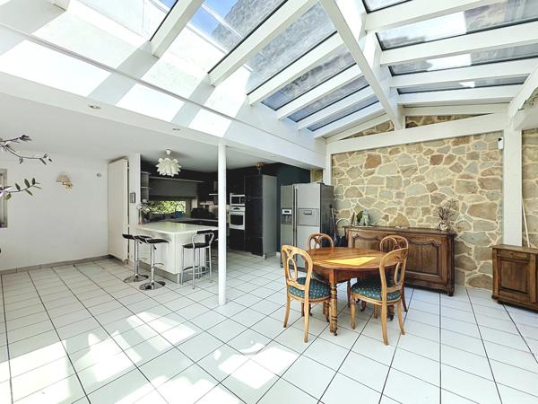 Maison de village au calme avec terrasse et patio - 129m² - 3 chambres