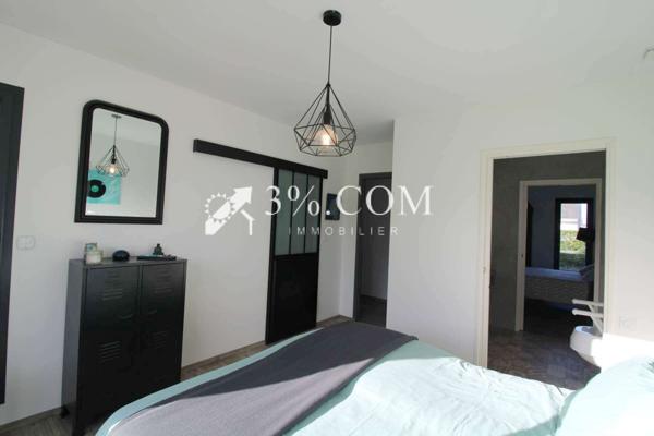 Maison 7 pièce(s) 4 chambre(s) 225 m²