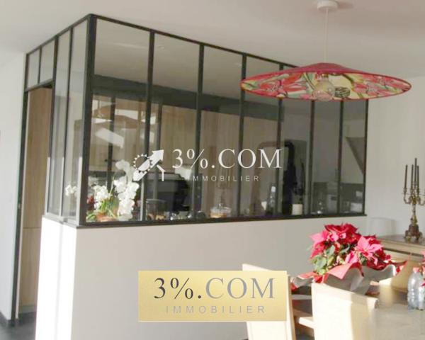 Maison 7 pièce(s) 4 chambre(s) 225 m²