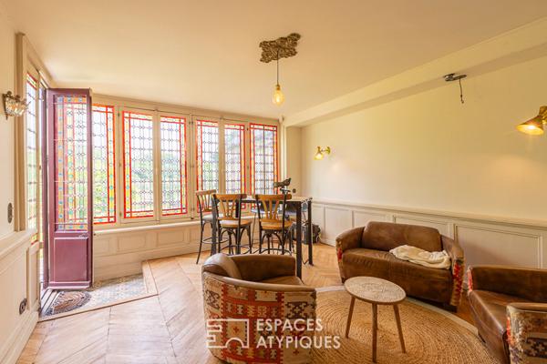 Belle maison du 17è siècle rénovée avec bâtisse en pierre idéale pour chambres d’hôtes ou maison de famille au coeur de la cité de Moncontour