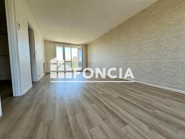 Location Appartement 3 pièces 67 m² - 33 RUE FARMAN Limoges 87000