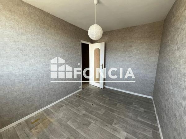 Location Appartement 3 pièces 67 m² - 33 RUE FARMAN Limoges 87000