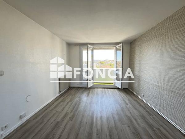 Location Appartement 3 pièces 67 m² - 33 RUE FARMAN Limoges 87000