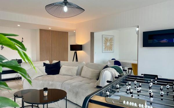 Appartement à vendre    4 pièces • 105 m2 Pierrelatte