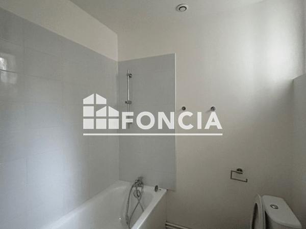 Location Appartement 2 pièces 35.41 m² - 43 RUE DUBOIS CRANCE Charleville Mezieres 08000