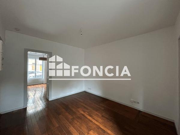 Location Appartement 2 pièces 35.41 m² - 43 RUE DUBOIS CRANCE Charleville Mezieres 08000