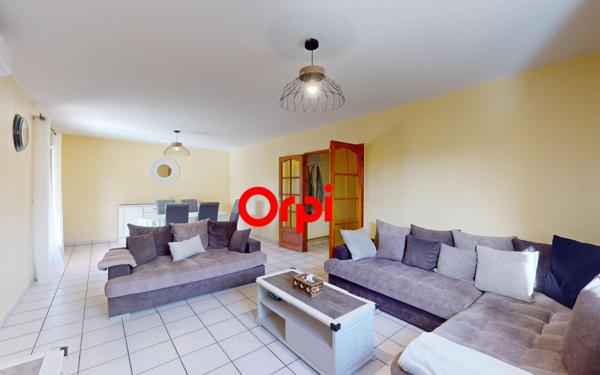 Maison à vendre    5 pièces • 105,70 m2 Vaulx-en-Velin