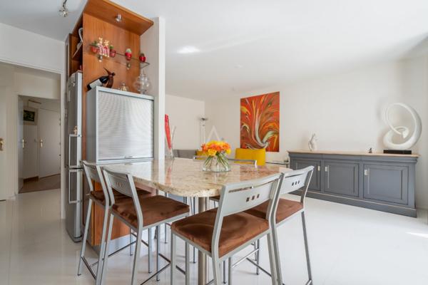 Seine Saint Denis (93) - Rosny sous bois - Appartement T3, terrasse, 2 garages