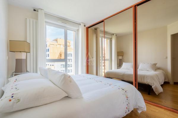 Seine Saint Denis (93) - Rosny sous bois - Appartement T3, terrasse, 2 garages