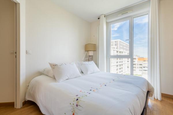 Seine Saint Denis (93) - Rosny sous bois - Appartement T3, terrasse, 2 garages