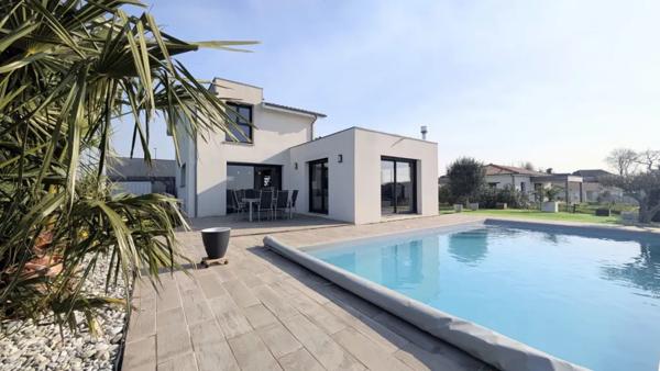 maison 5 pièces 148m² à vendre à Orthez