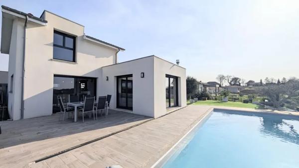 maison 5 pièces 148m² à vendre à Orthez