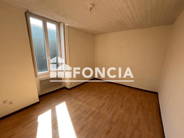 Location Appartement 3 pièces 58.88 m² - 5 RUE GUIZOT Nimes 30000