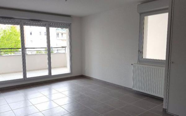 Appartement à louer    3 pièces •  Toulouse