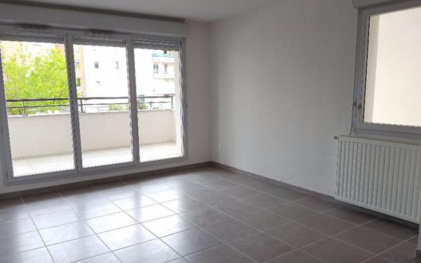 Appartement à louer    3 pièces •  Toulouse