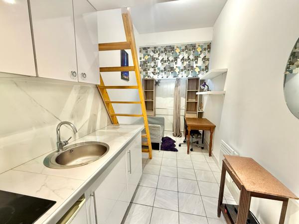Marseille (13008) À VENDRE - Chambre de bonne – Prado / Métro Périer – Marseille 13008