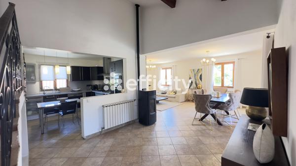 Maison 7 pièces - 182 m² Exclusivité efficity