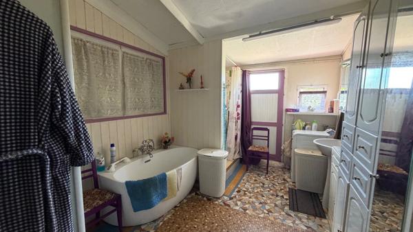 Maison 5 pièces 108m2 PESSAC Haut Brion vue exceptionnelle - Dépendances