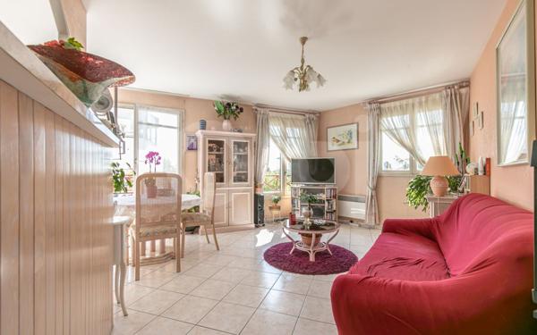 Appartement à vendre    2 pièces • 52,65 m2 Noisy-le-Grand