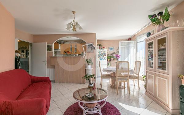 Appartement à vendre    2 pièces • 52,65 m2 Noisy-le-Grand