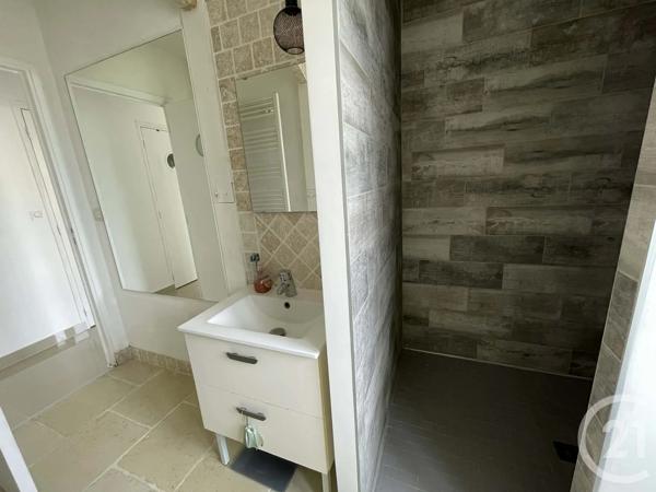 Maison à vendre  4 pièces - 96,95 m 2   CHAUMES EN RETZ  - 44