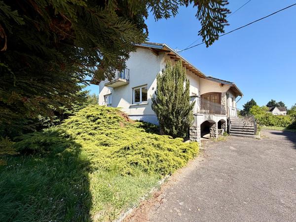 Maison à vendre à Bollwiller - 7 pièces, 142 m², fort potentiel à rénover